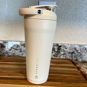 HydroJug Cream Insulated Shaker Bottle